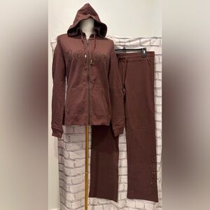 BCBG  Maxazria:L Chocolate Brown Woman Set Embellished Design 95% Cotton Pockets